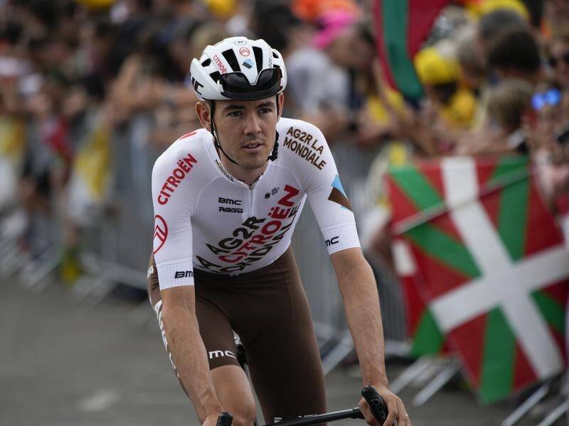 Ben O'Connor's hopes of a top-three finish at the Giro d'Italia have taken a huge blow. (AP PHOTO)